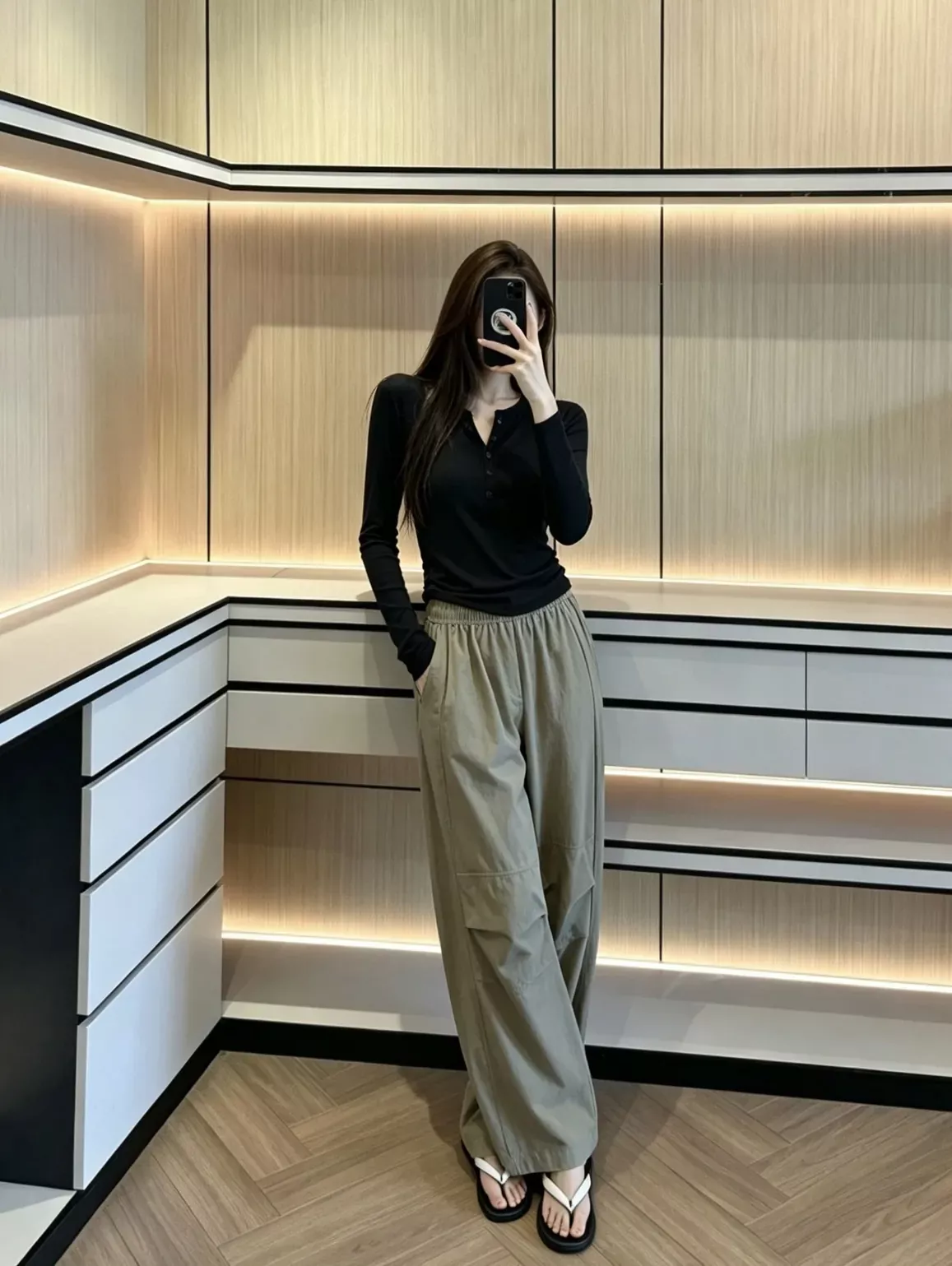 룰루레몬 크링클 나일론 와이드 여성용 캐쥬얼 팬츠 상세 이미지 107