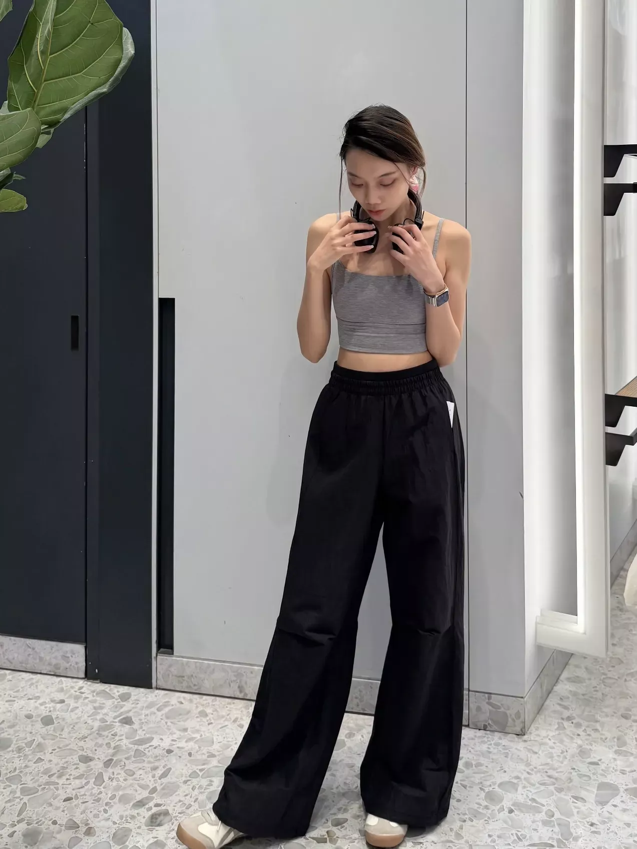 룰루레몬 크링클 나일론 와이드 여성용 캐쥬얼 팬츠 상세 이미지 95