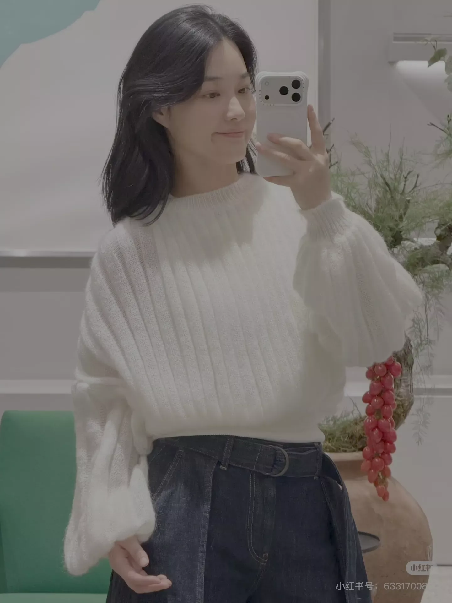 로에베 자카드 펀칭 긴소매 여성용 긴소매 니트 상세 이미지 11