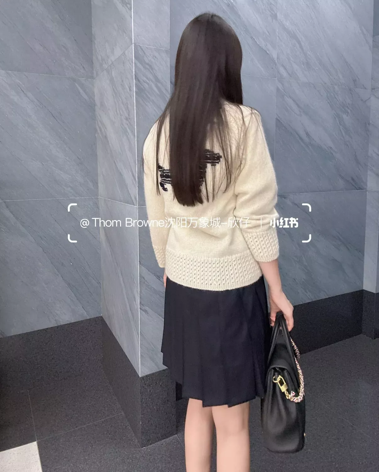 톰브라운 배색 자카드 카라 여성용 긴소매 가디건 상세 이미지 18