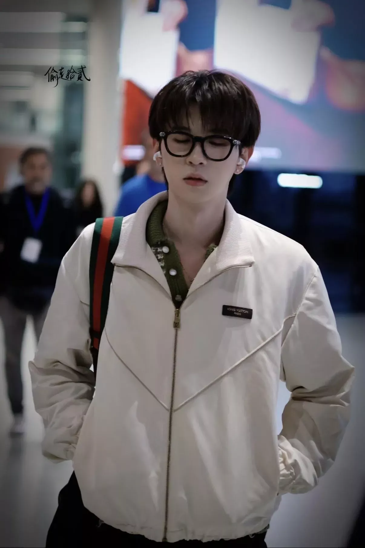 루이비통 새틴 집업 남녀공용 집업 재킷 상세 이미지 24
