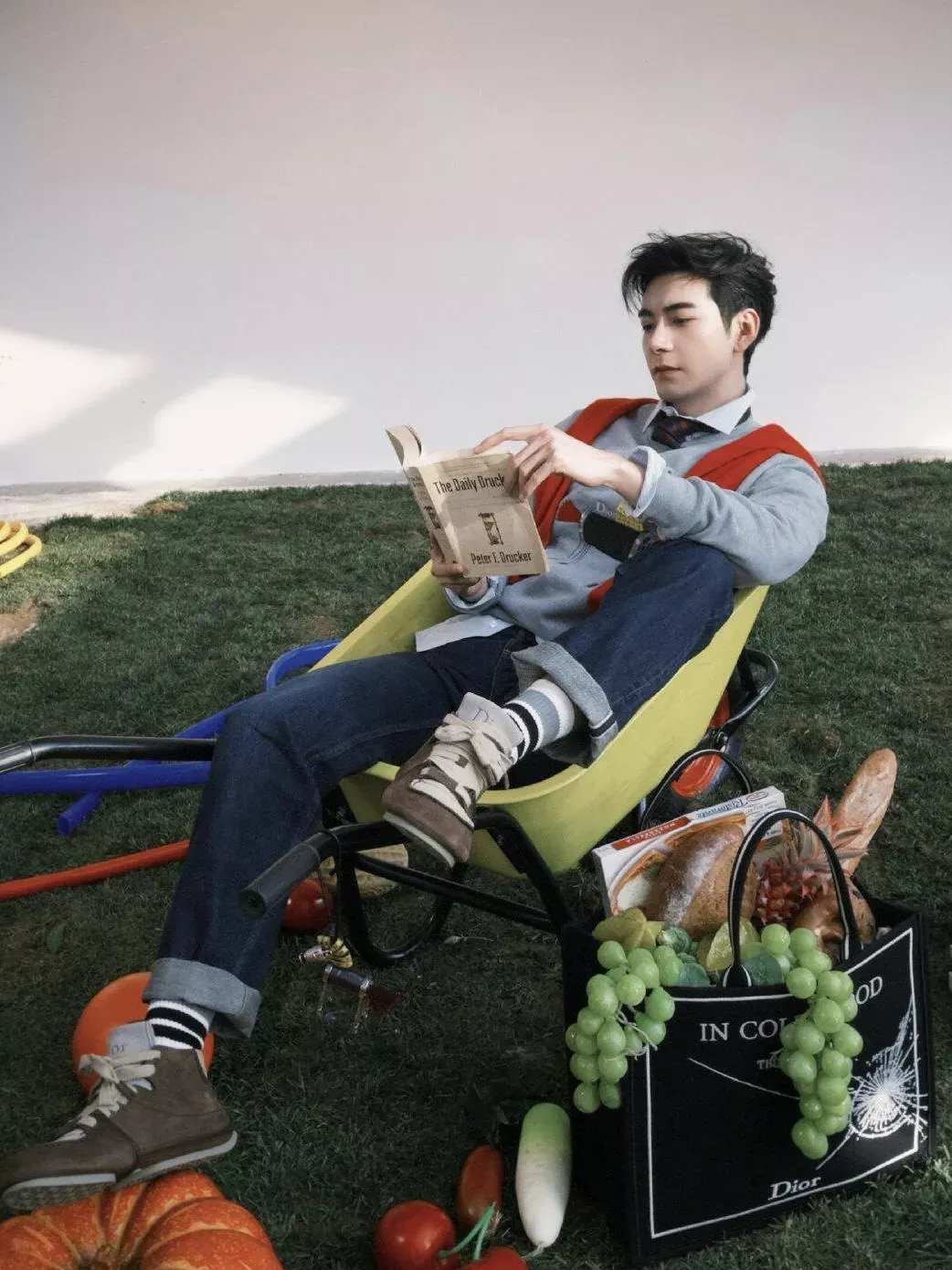 디올 루즈핏 긴소매 남녀공용 맨투맨 티셔츠 상세 이미지 18