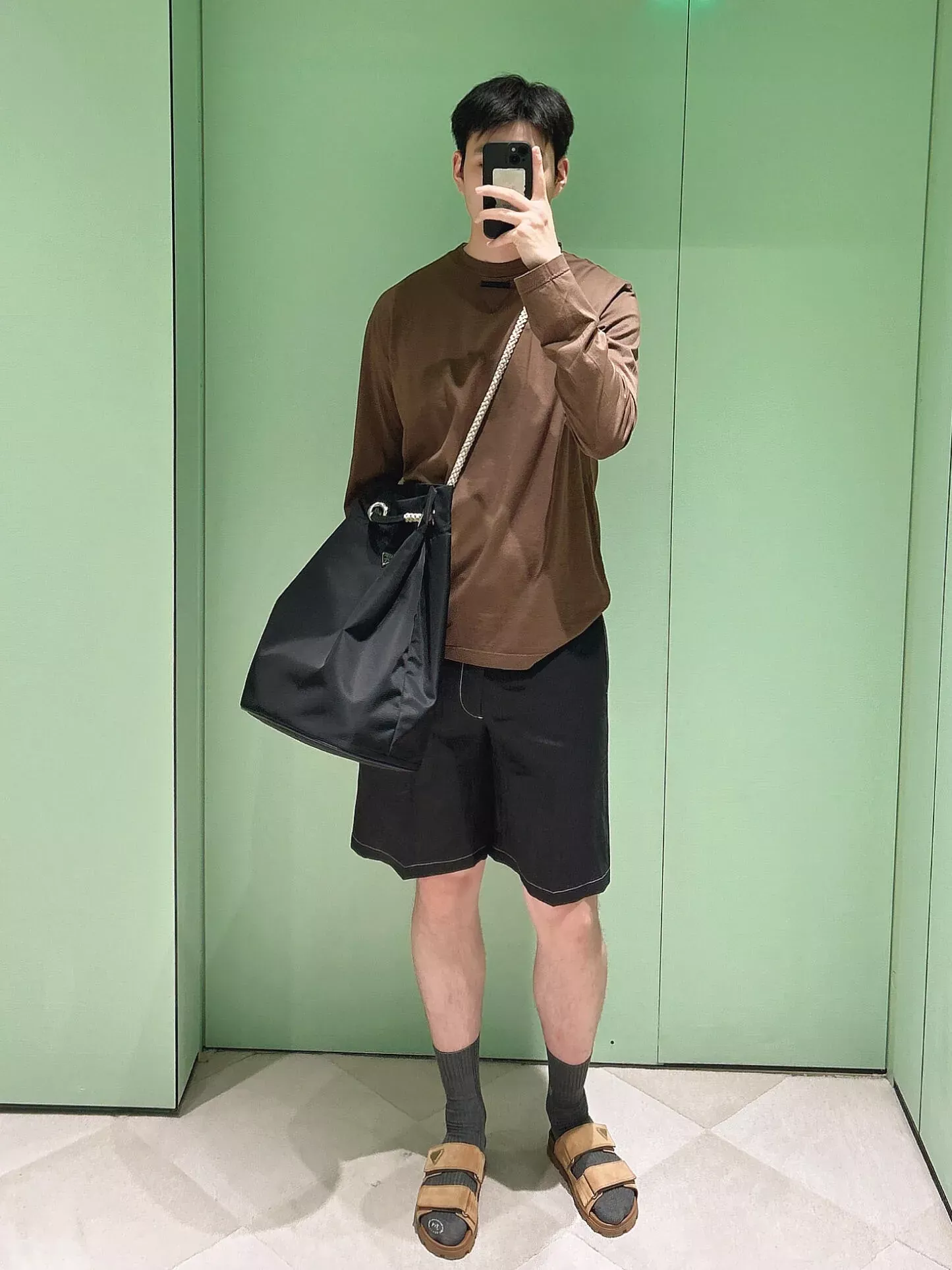 프라다 코튼 긴소매 남녀공용 긴소매 티셔츠 상세 이미지 16