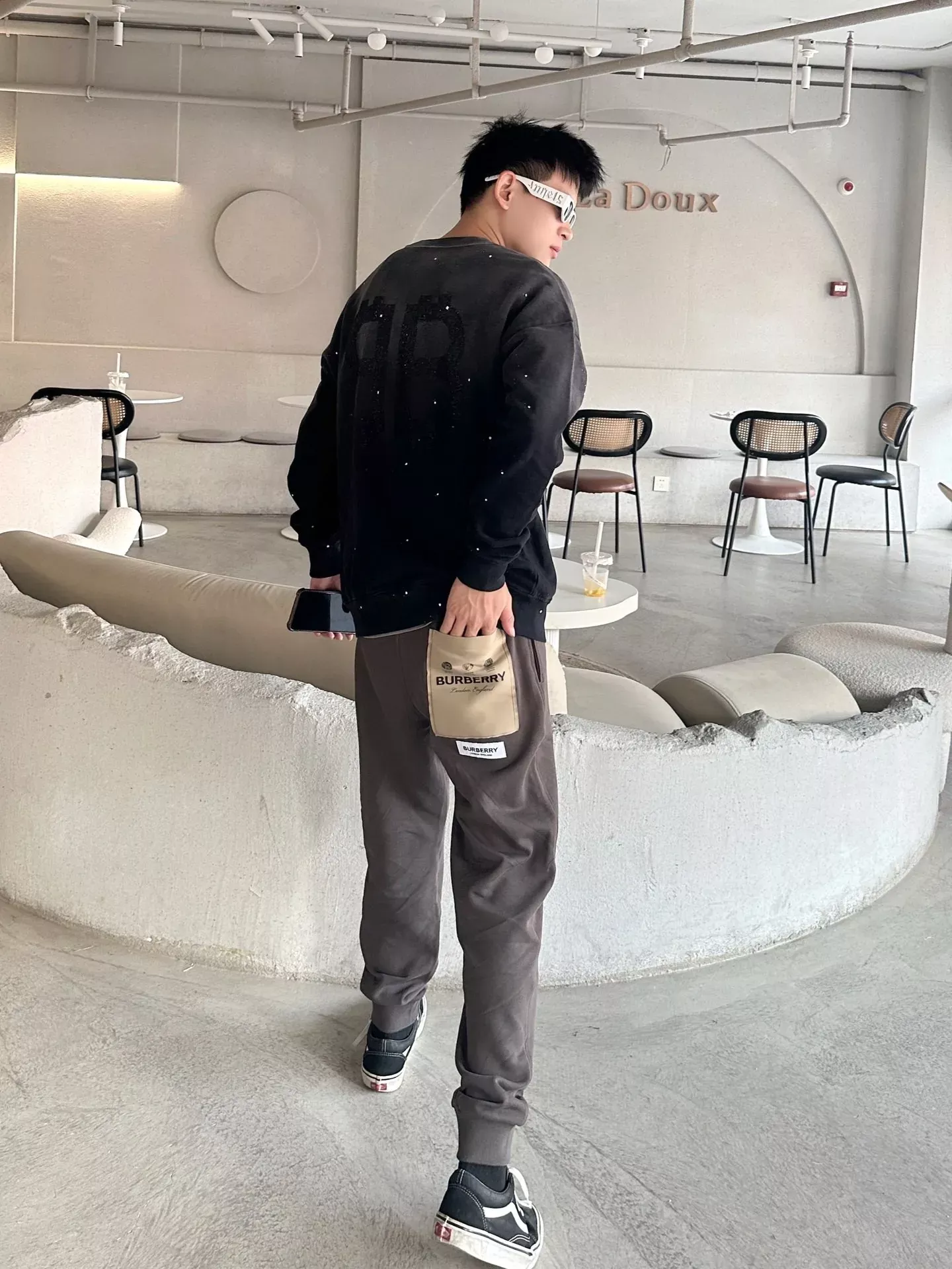 버버리 드로스트링 조거 남녀공용 트레이닝 팬츠 상세 이미지 20
