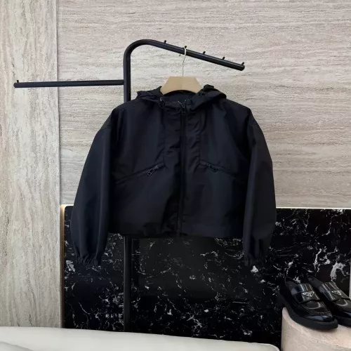 몽클레어 숏기장 지퍼 바람막이 여성용 후드 재킷
