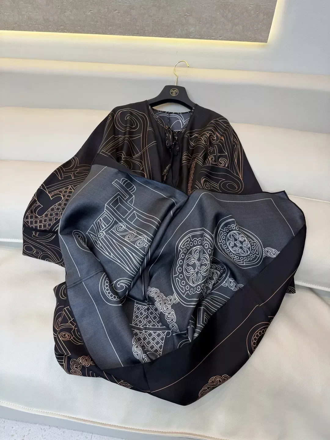 에르메스 실크 프린트 여성용 원피스 상세 이미지 8