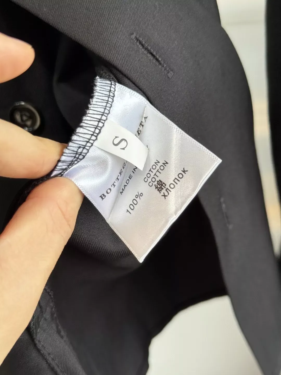 보테가베네타 위빙 카라 루즈핏 여성용 긴소매 셔츠 상세 이미지 8