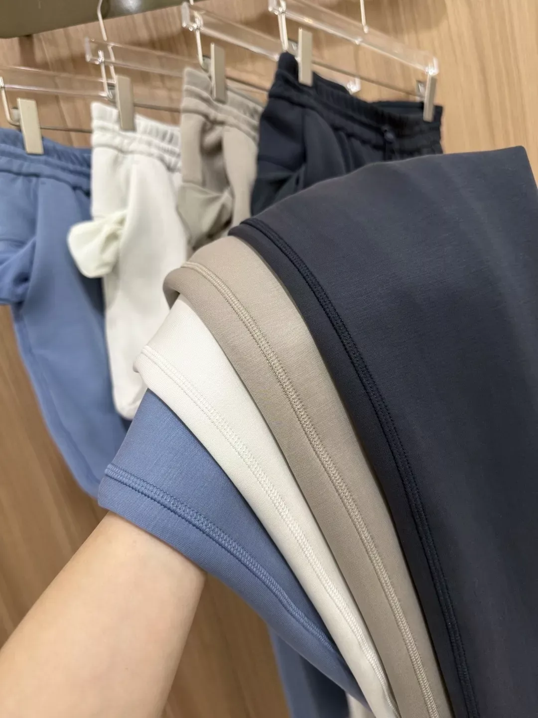 룰루레몬 소프트스트림 모달 여성용 트레이닝 팬츠 상세 이미지 14