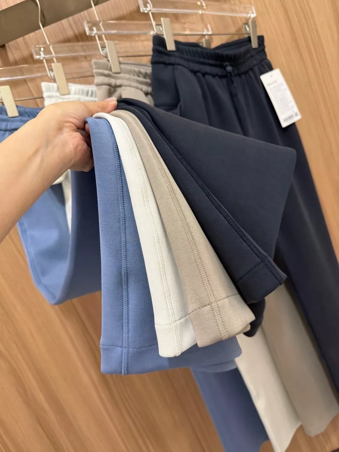 룰루레몬 소프트스트림 모달 여성용 트레이닝 팬츠 상세 이미지 15