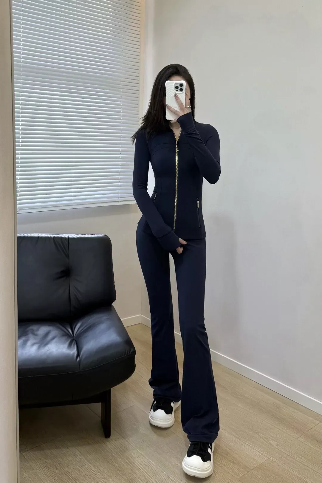 룰루레몬 하이웨이스트 부츠컷 여성용 레깅스 팬츠 상세 이미지 26