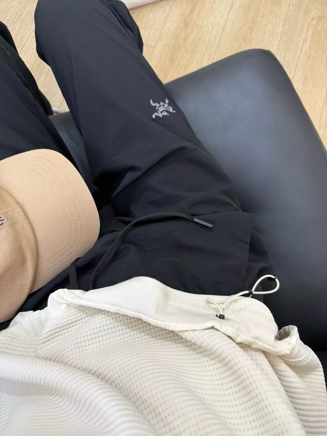 아크테릭스 아웃도어 코튼 여성용 트레이닝 팬츠 상세 이미지 30