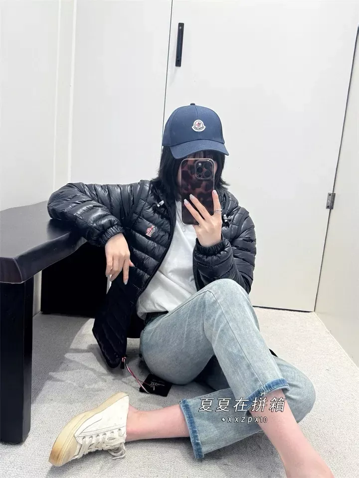 몽클레어 후드 분리형 여성용 쇼트 패딩 상세 이미지 77