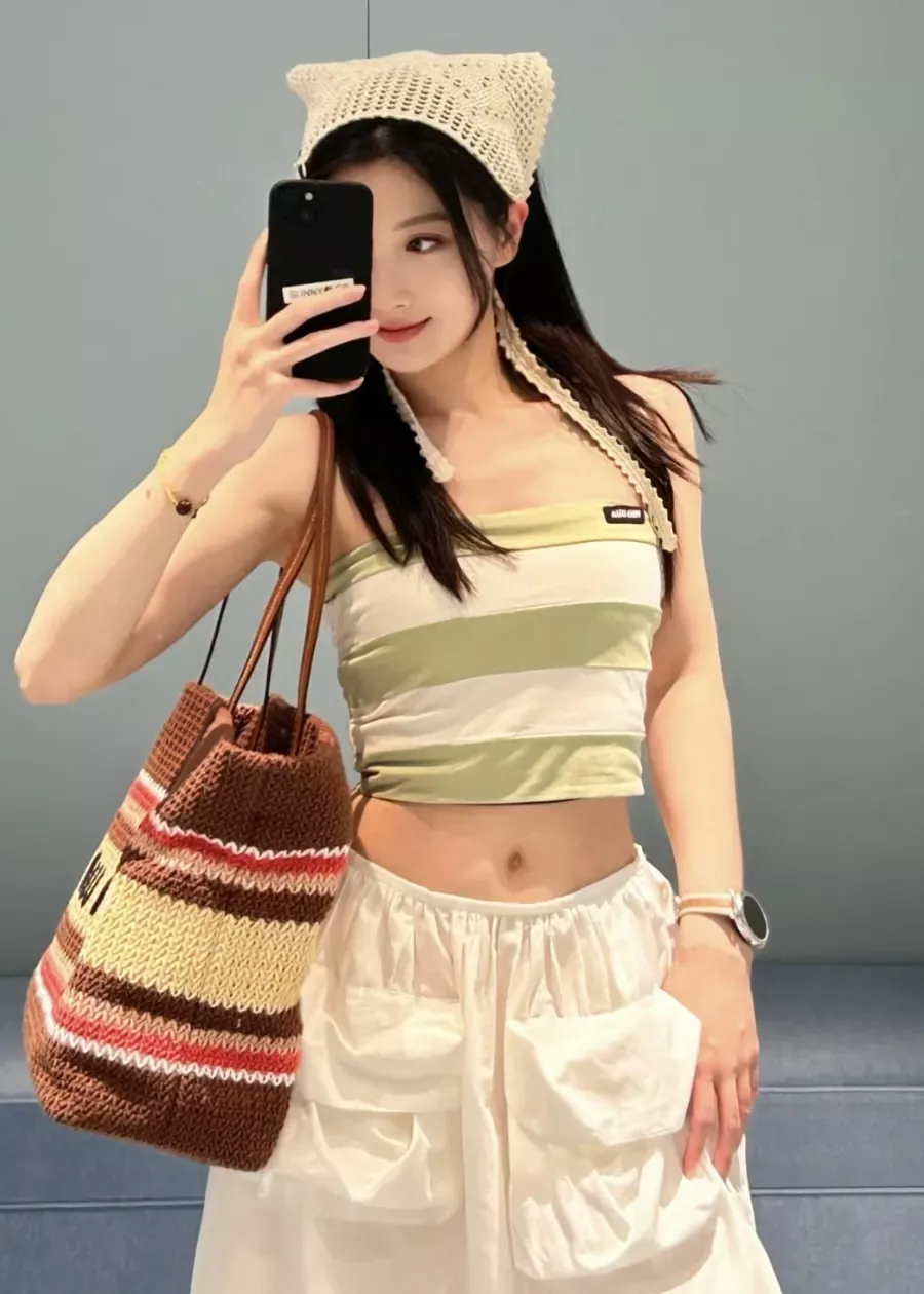 미우미우 포플린 포켓 여성용 미니 스커트 상세 이미지 42