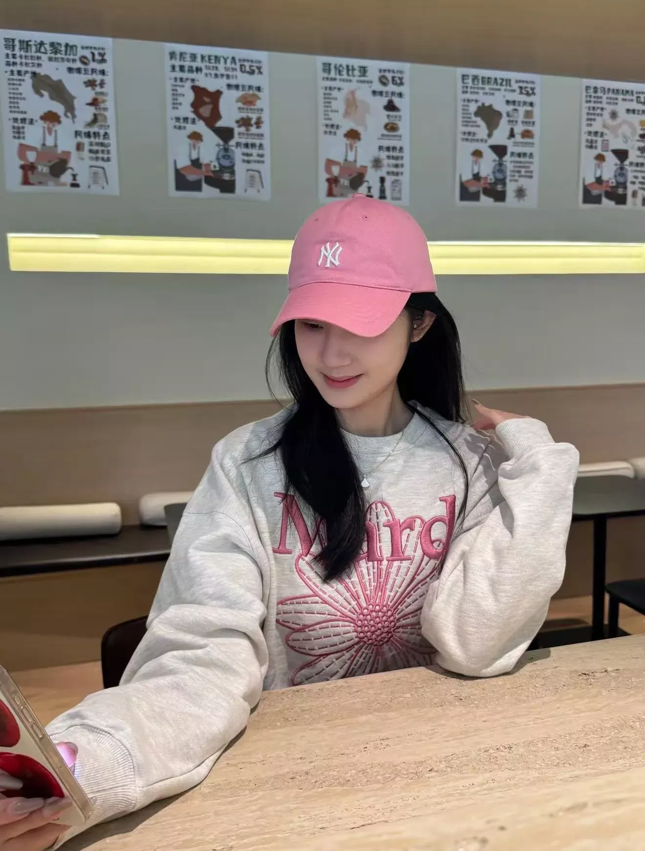 마르디 데이지 자수 긴소매 여성용 맨투맨 티셔츠 상세 이미지 13