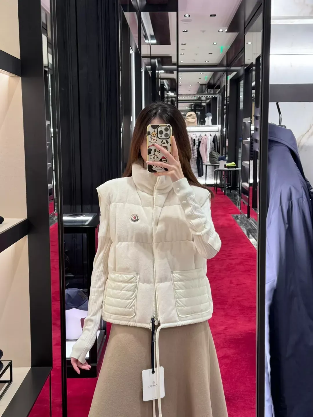 몽클레어 테디 퍼 나일론 배색 여성용 패딩 조끼 상세 이미지 26