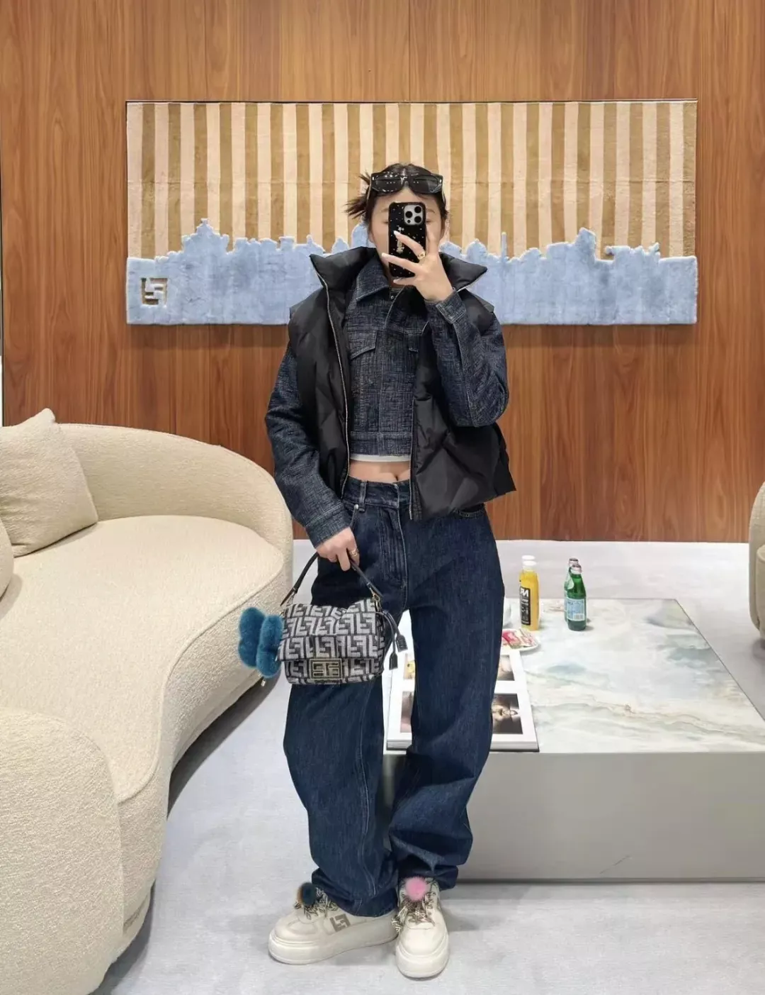 펜디 FF 자카드 패턴 여성용 패딩 조끼 상세 이미지 24