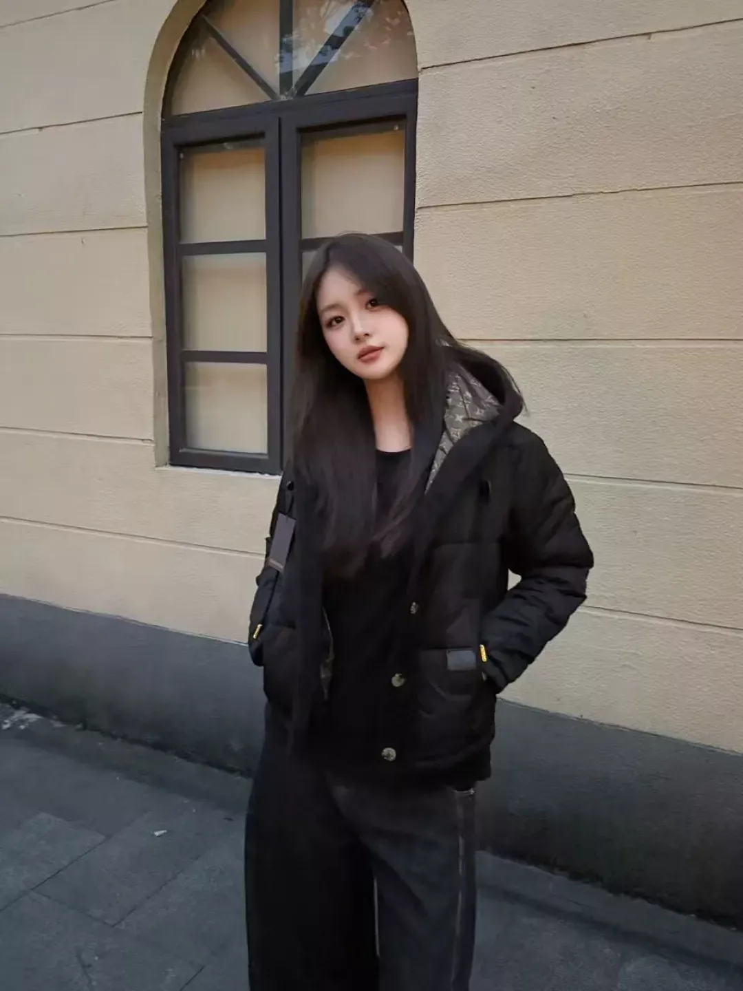 루이비통 나일론 퀼팅 스트링 여성용 쇼트 패딩 상세 이미지 23