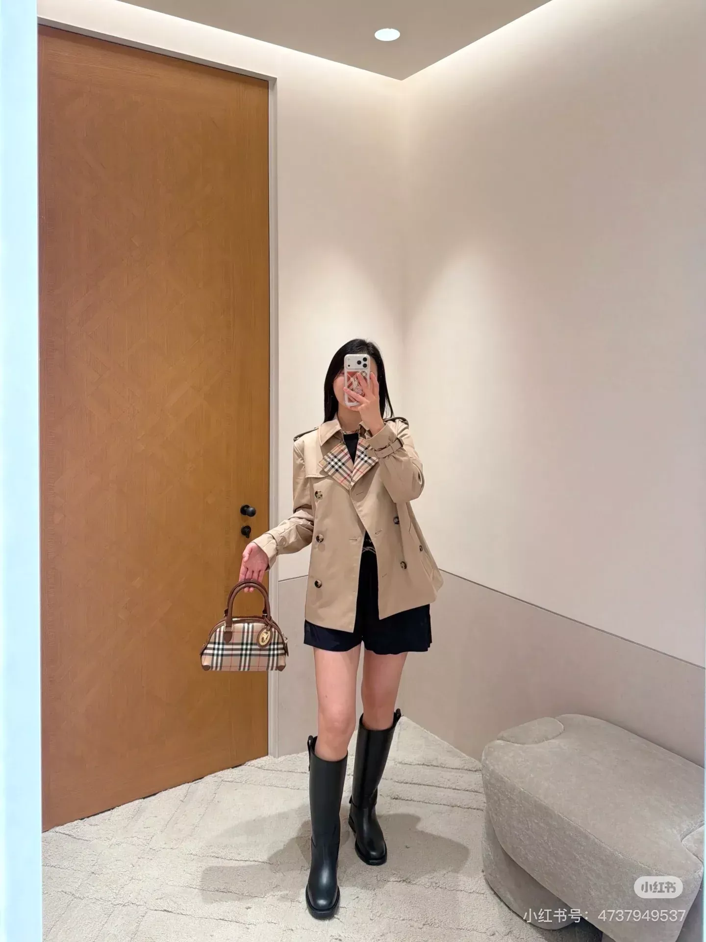 버버리 개버딘 더블브레스트 여성용 쇼트 코트 상세 이미지 88