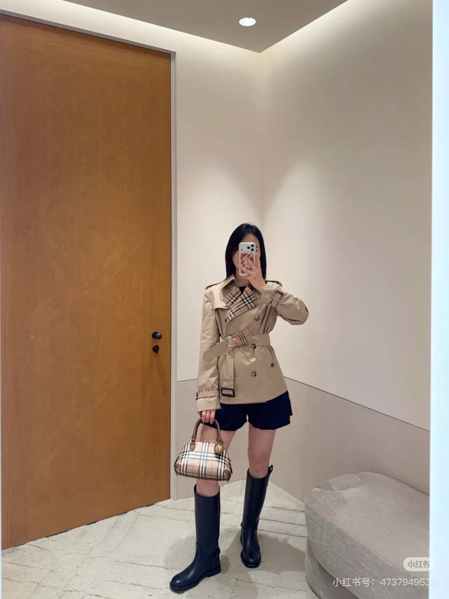 버버리 개버딘 더블브레스트 여성용 쇼트 코트 상세 이미지 89