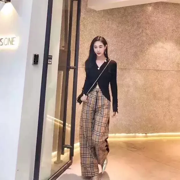 버버리 체크 새틴 장식 여성용 캐쥬얼 팬츠 상세 이미지 44