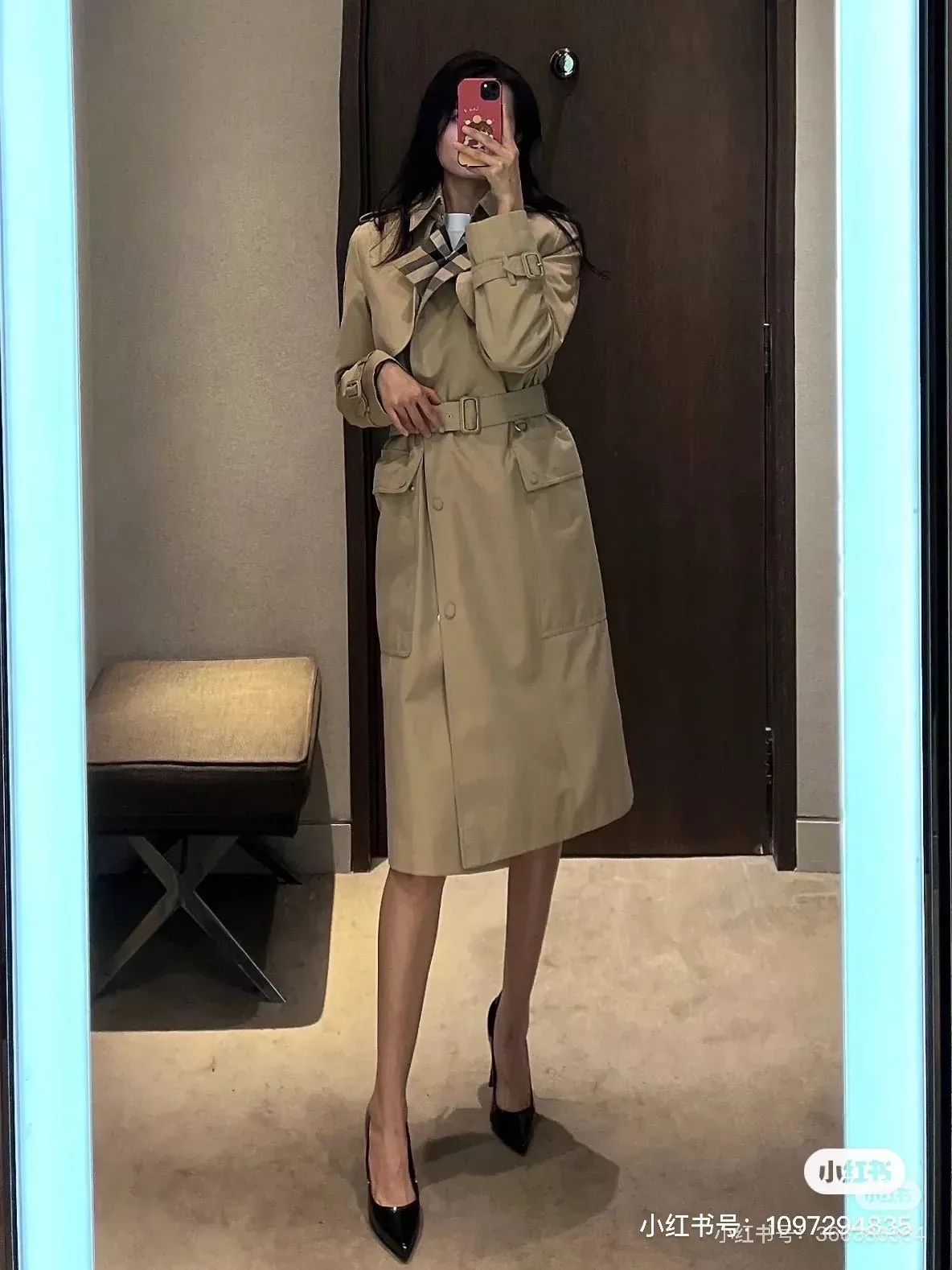 버버리 체크 칼라 트렌치 여성용 롱 코트 상세 이미지 43
