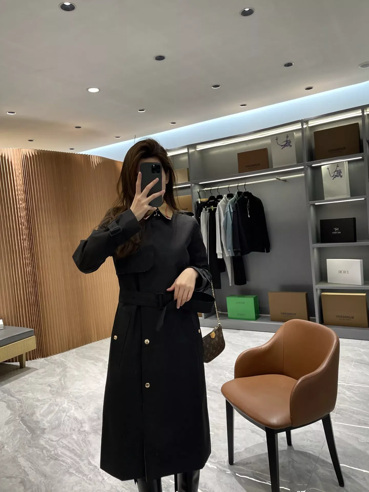 버버리 체크 칼라 트렌치 여성용 롱 코트 상세 이미지 49