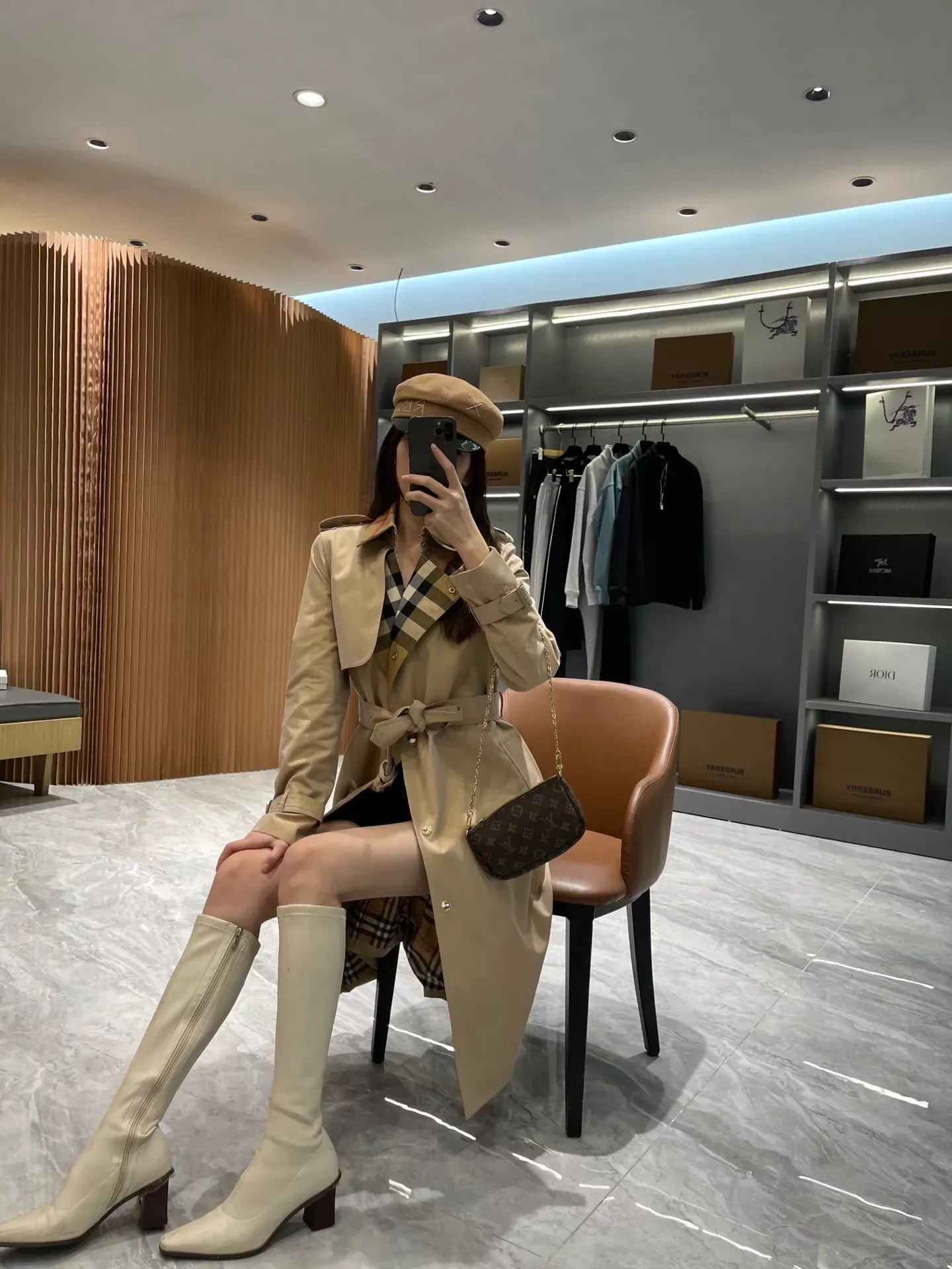 버버리 체크 칼라 트렌치 여성용 롱 코트 상세 이미지 57