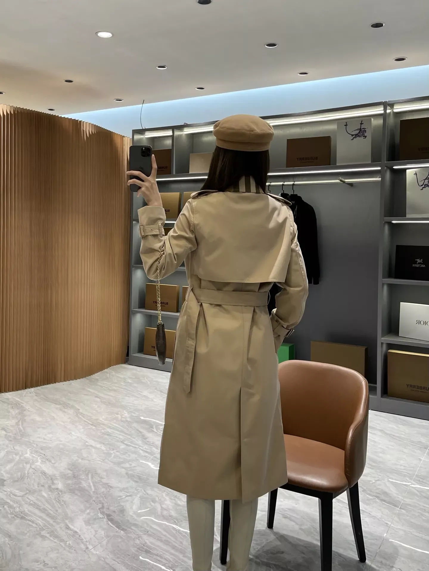 버버리 체크 칼라 트렌치 여성용 롱 코트 상세 이미지 59