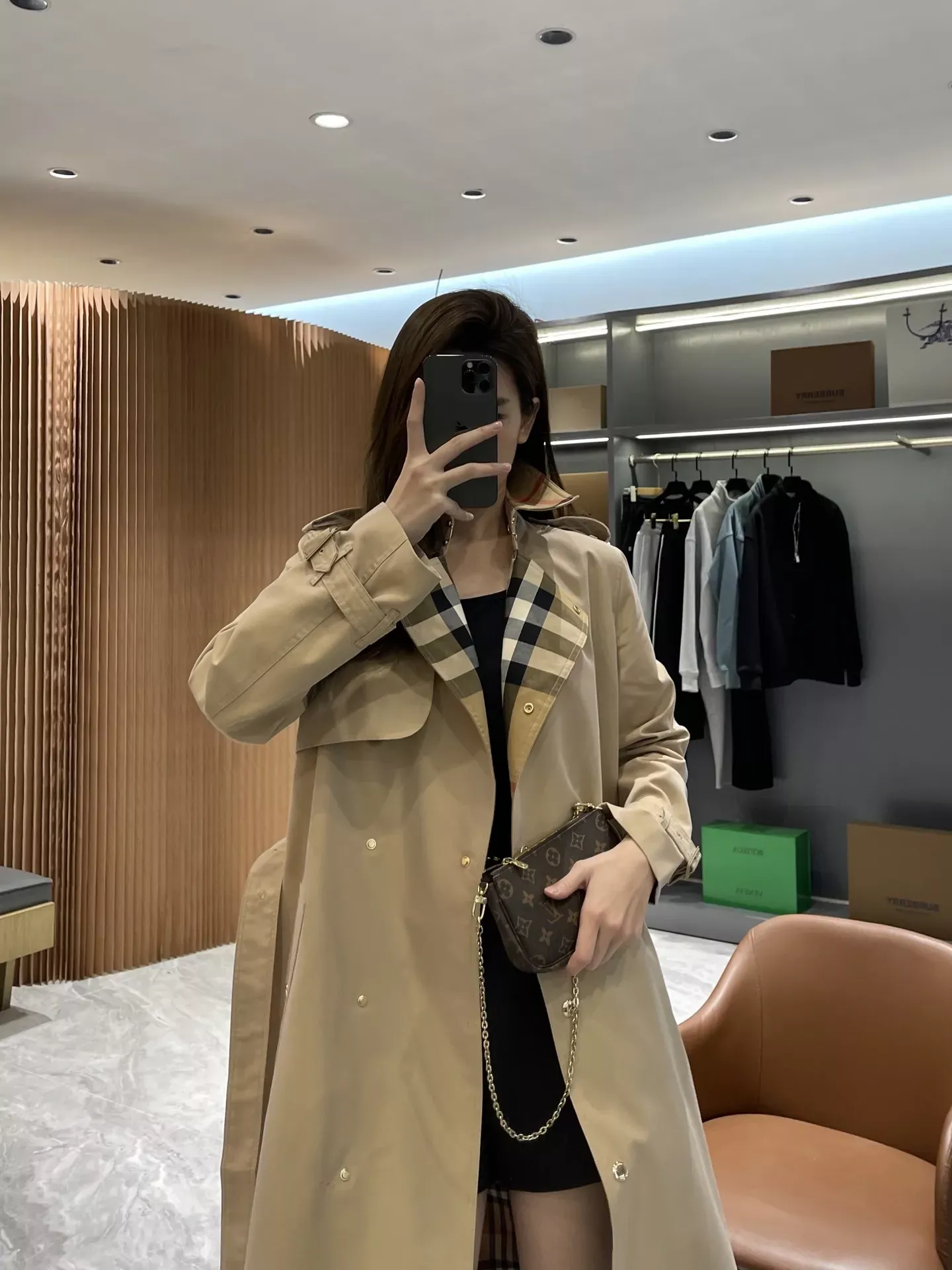 버버리 체크 칼라 트렌치 여성용 롱 코트 상세 이미지 61