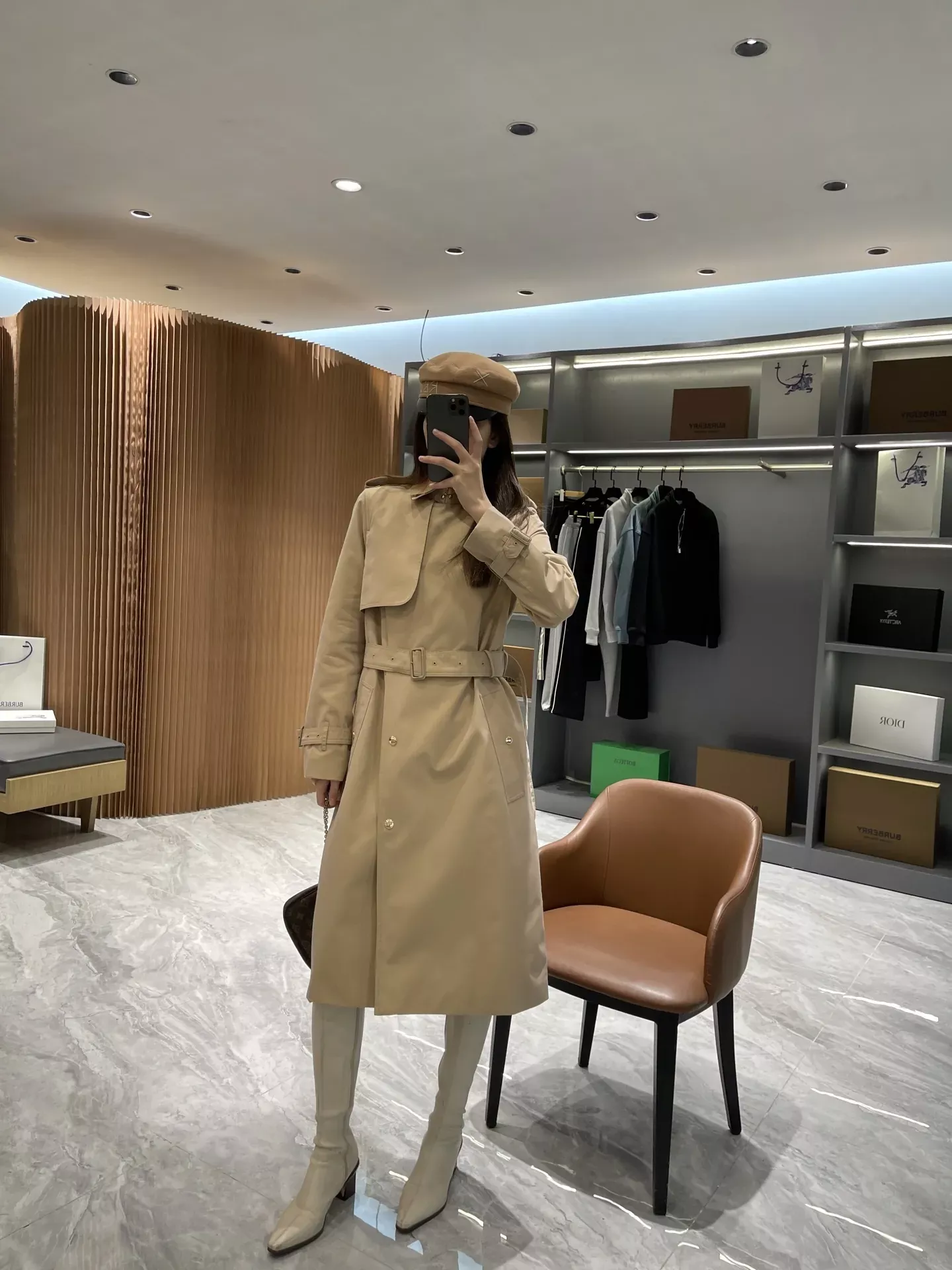 버버리 체크 칼라 트렌치 여성용 롱 코트 상세 이미지 63