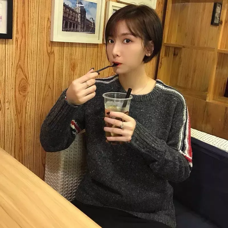 톰브라운 삼선 소매 울 남녀공용 긴소매 니트 상세 이미지 35
