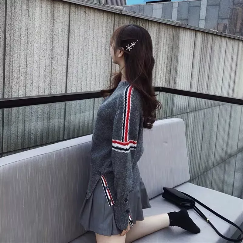 톰브라운 삼선 소매 울 남녀공용 긴소매 니트 상세 이미지 37