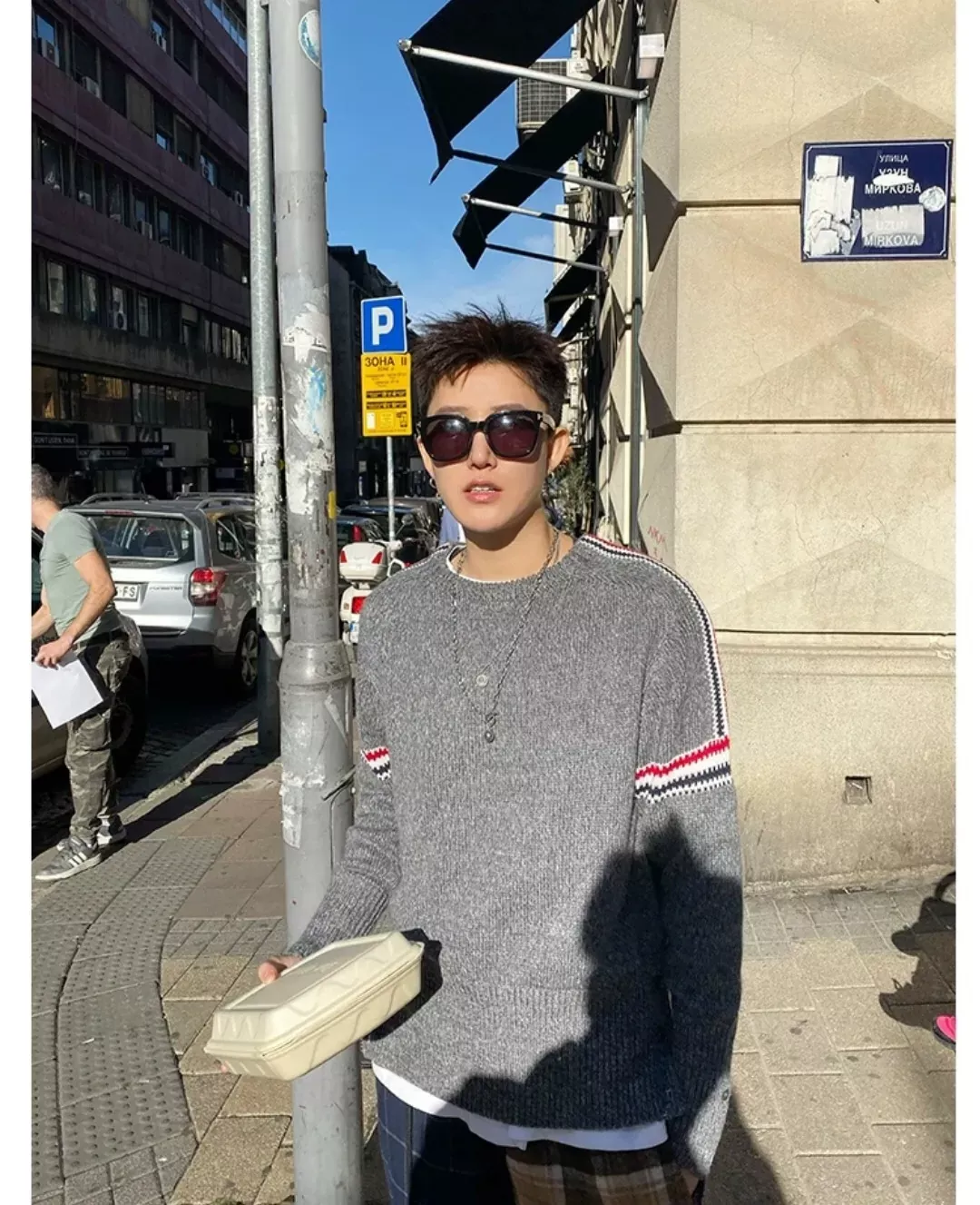톰브라운 삼선 소매 울 남녀공용 긴소매 니트 상세 이미지 43
