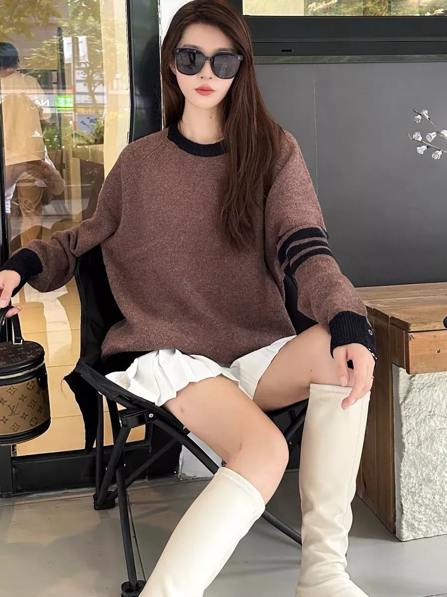 톰브라운 울 혼방 라운드넥 남녀공용 긴소매 니트 상세 이미지 53