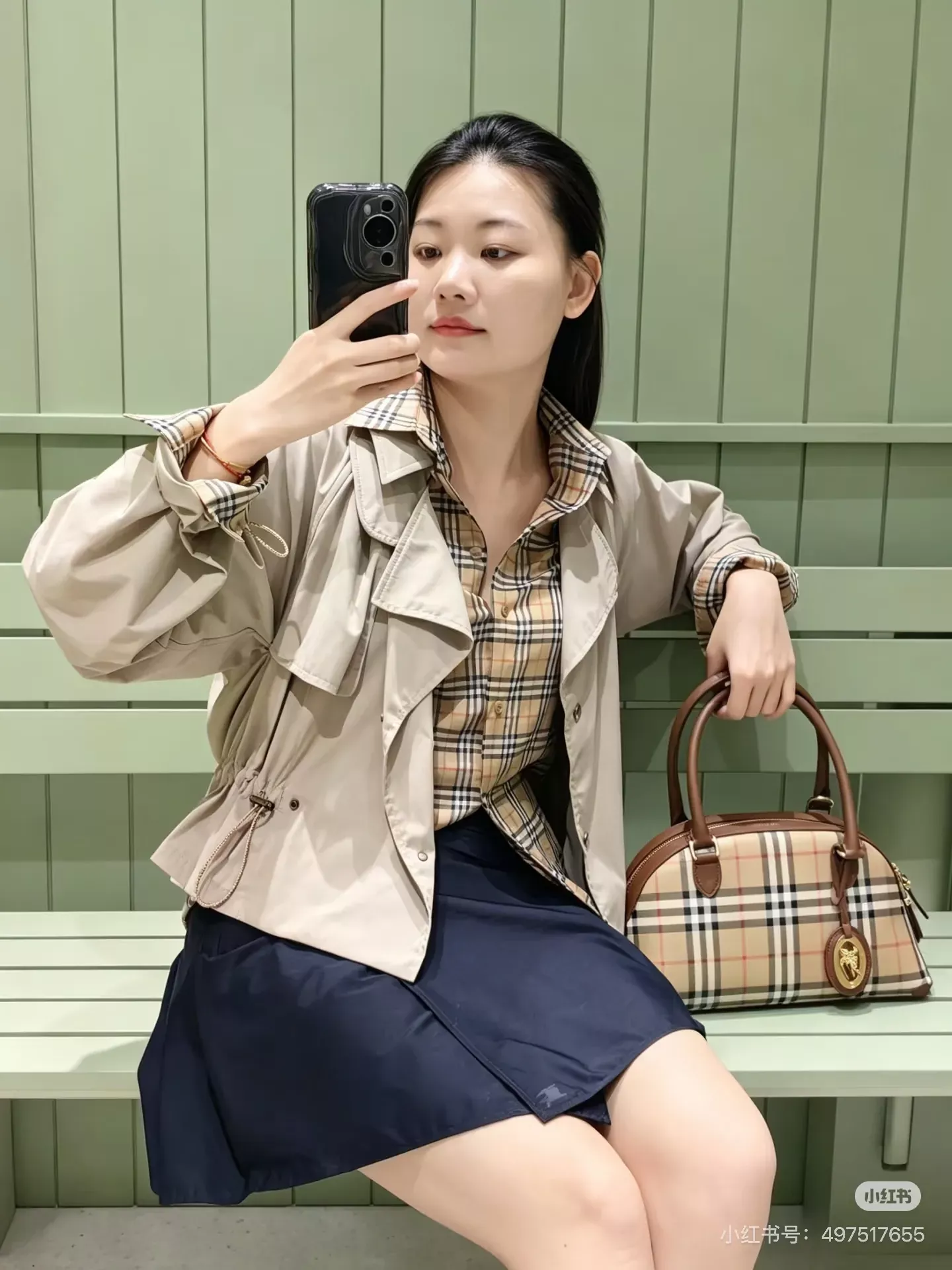 버버리 탈부착 후드 스트링 여성용 쇼트 코트 상세 이미지 50
