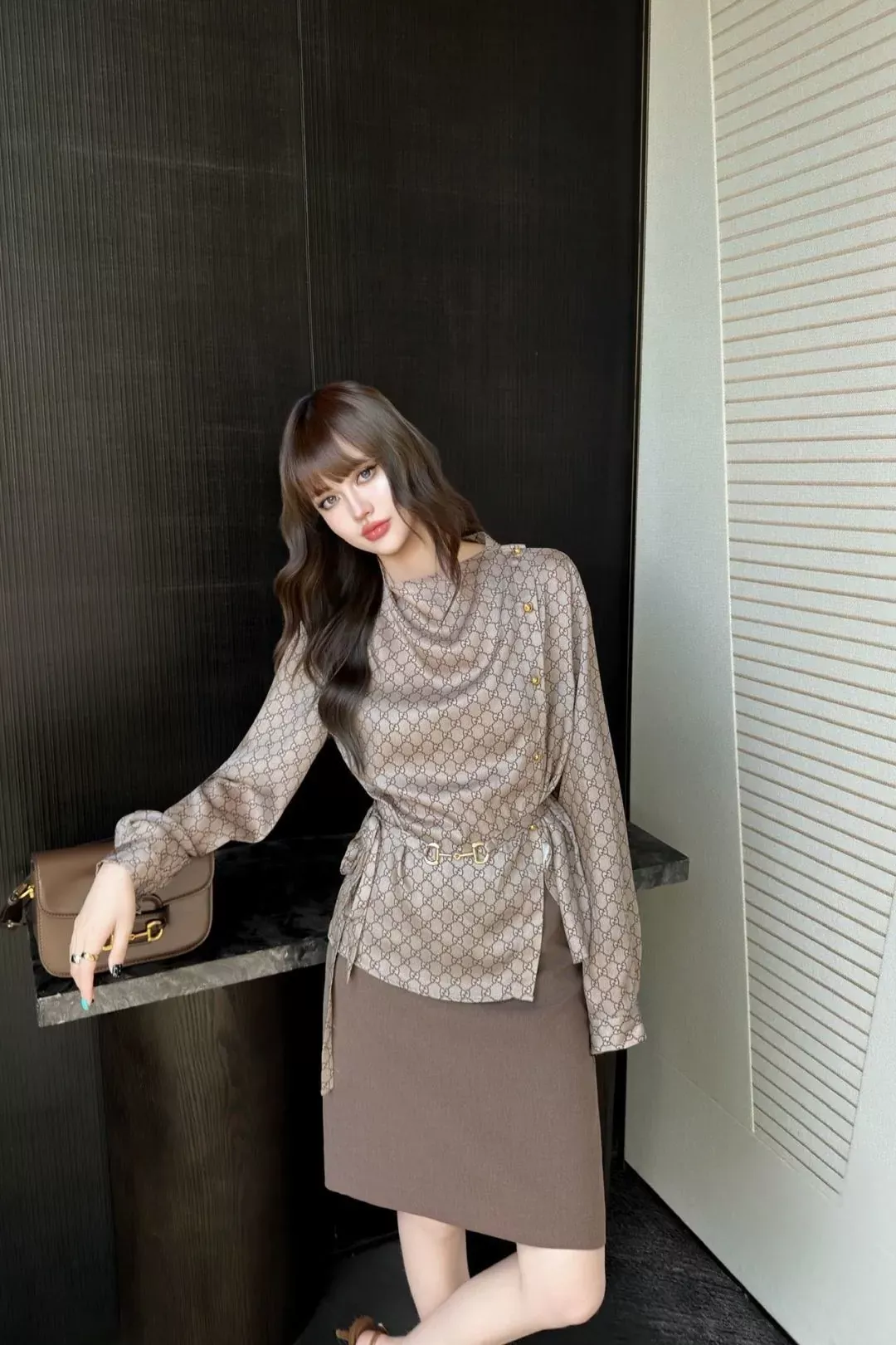 구찌 자카드 새틴 허리끈 여성용 긴소매 블라우스 상세 이미지 13