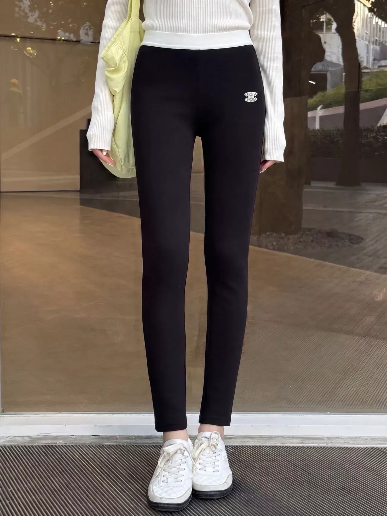 샤넬 배색 허리 자수 여성용 레깅스 팬츠 상세 이미지 11