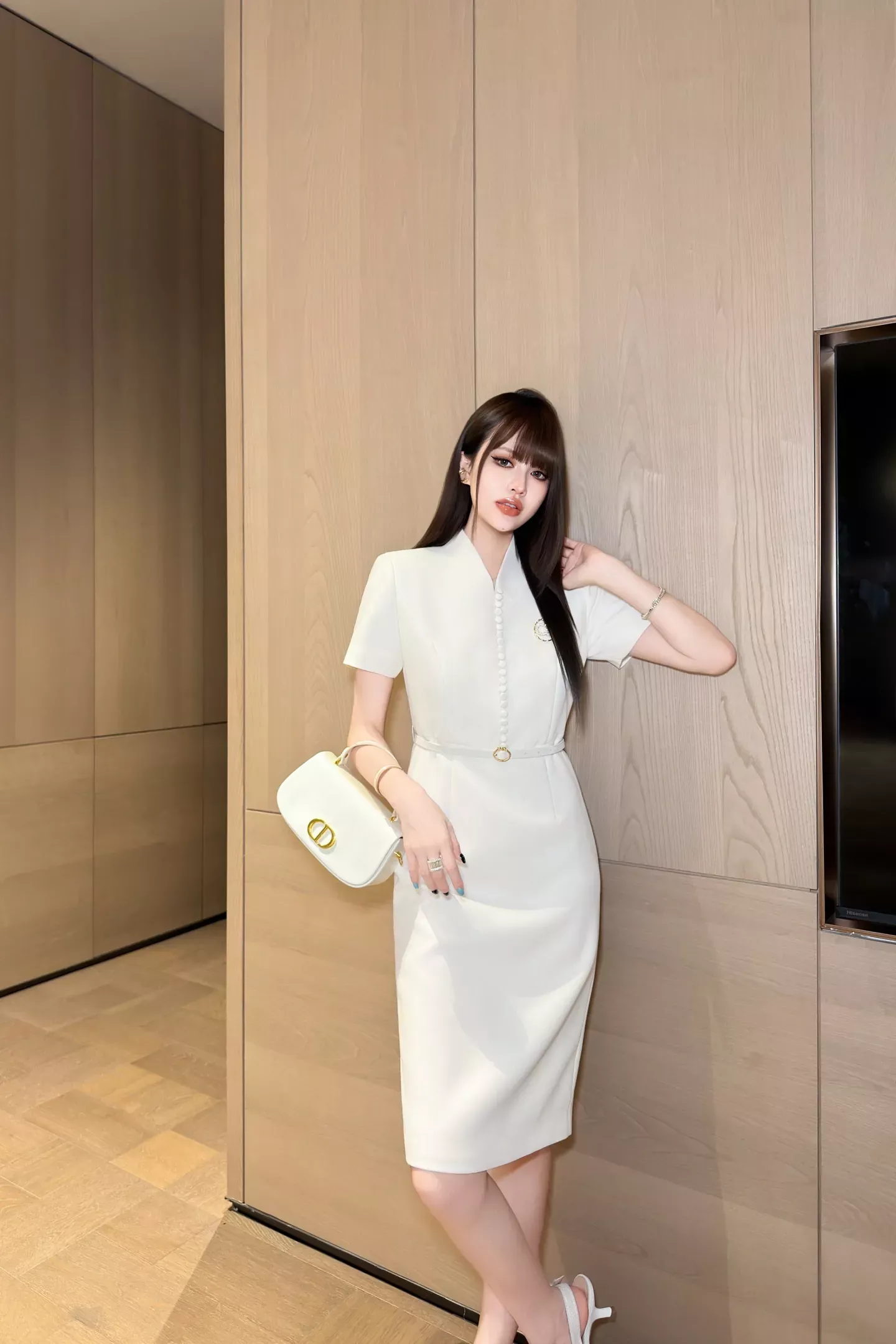 디올 브이넥 벨트 반소매 여성용 원피스 상세 이미지 32