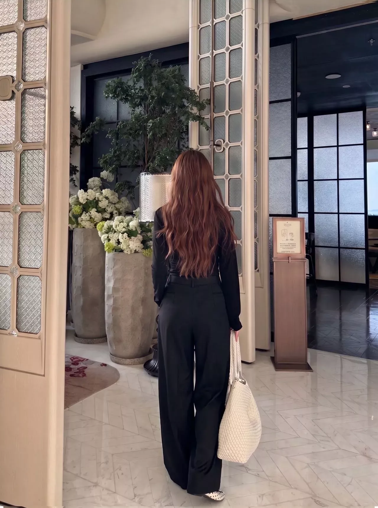 로에베 하이웨이스트 와이드 여성용 슬렉스 팬츠 상세 이미지 19