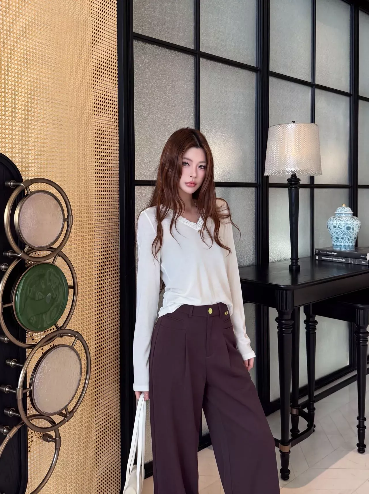 로에베 하이웨이스트 와이드 여성용 슬렉스 팬츠 상세 이미지 23