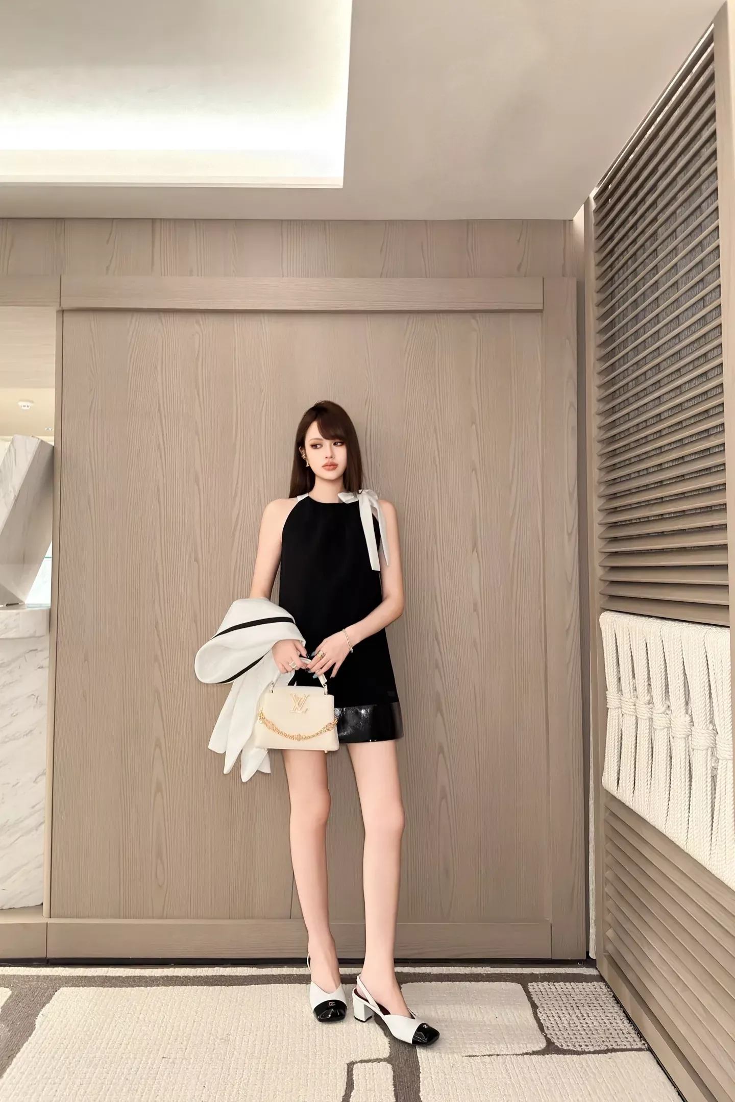 루이비통 리본 장식 A라인 여성용 원피스 상세 이미지 23