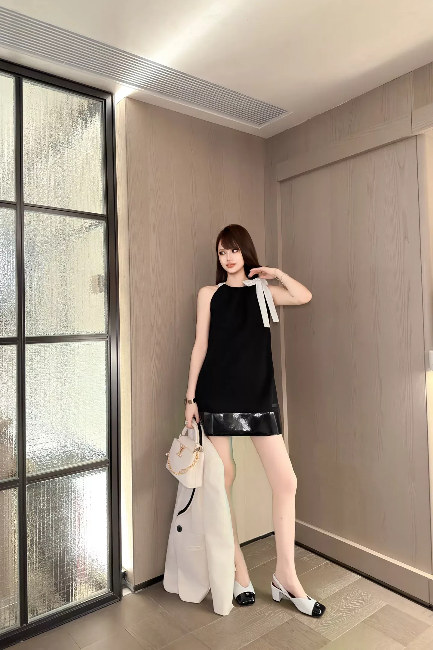 루이비통 리본 장식 A라인 여성용 원피스 상세 이미지 25