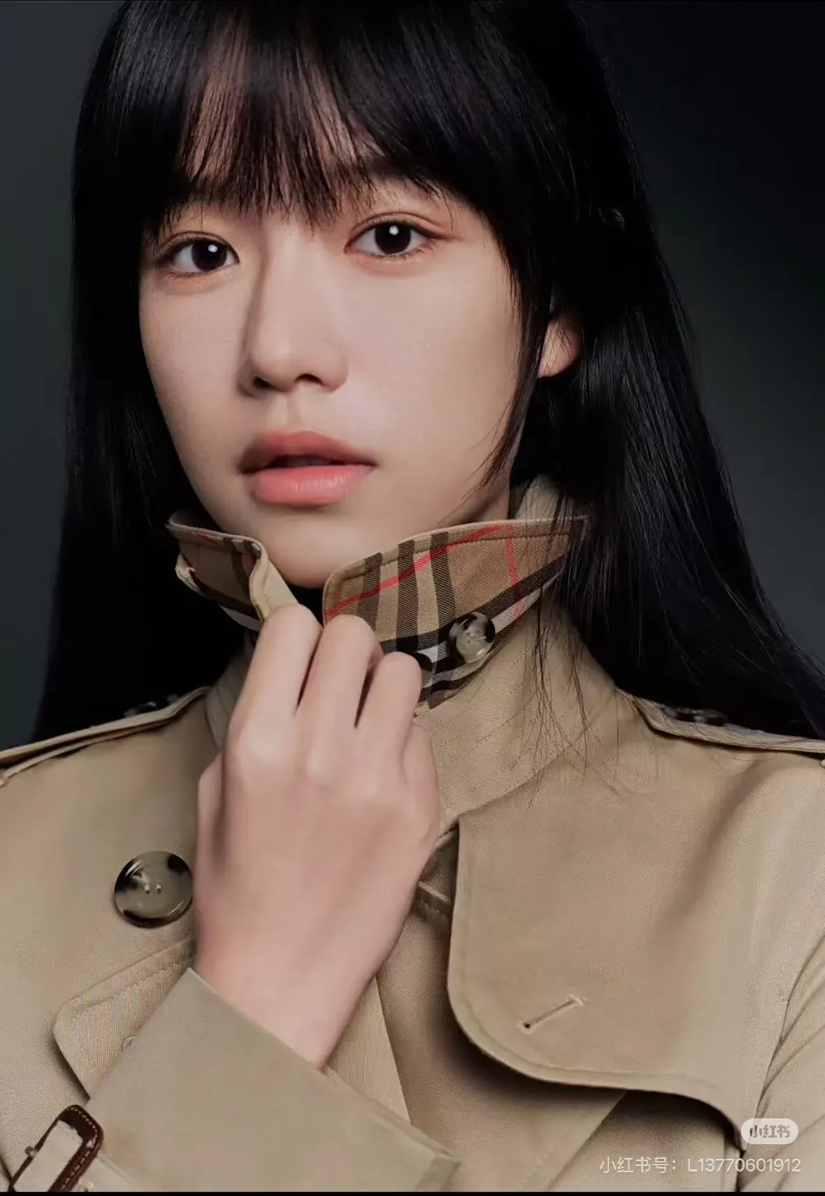 버버리 더블브레스트 벨트 여성용 롱 코트 상세 이미지 16