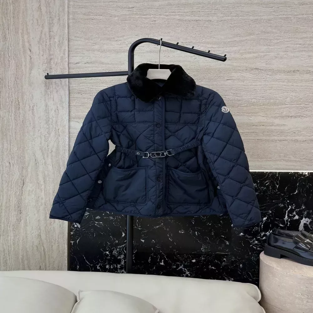 몽클레어 체크 퀼팅 퍼 카라 여성용 쇼트 패딩