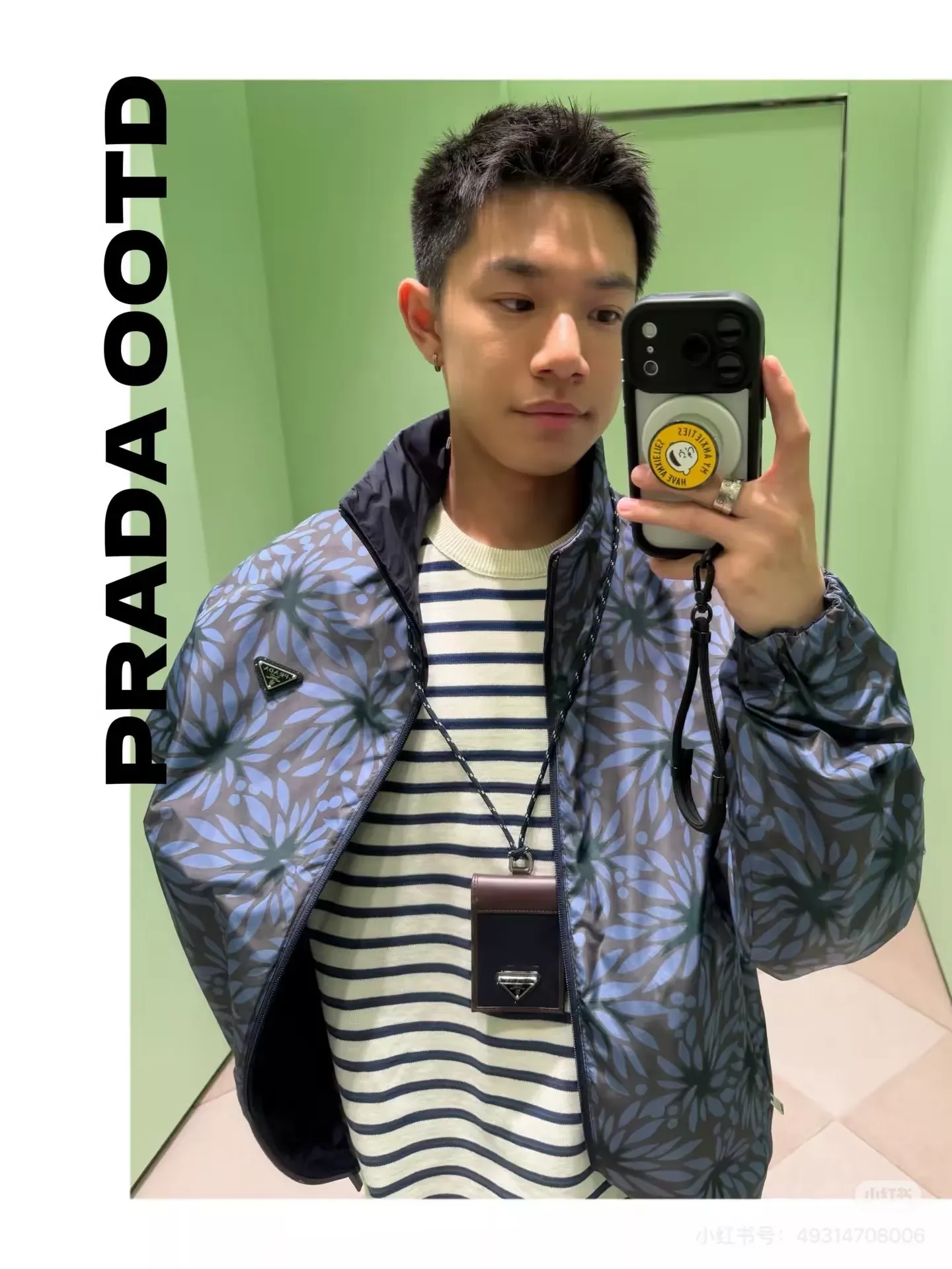 프라다 양면 플라워 프린트 집업 재킷 상세 이미지 33