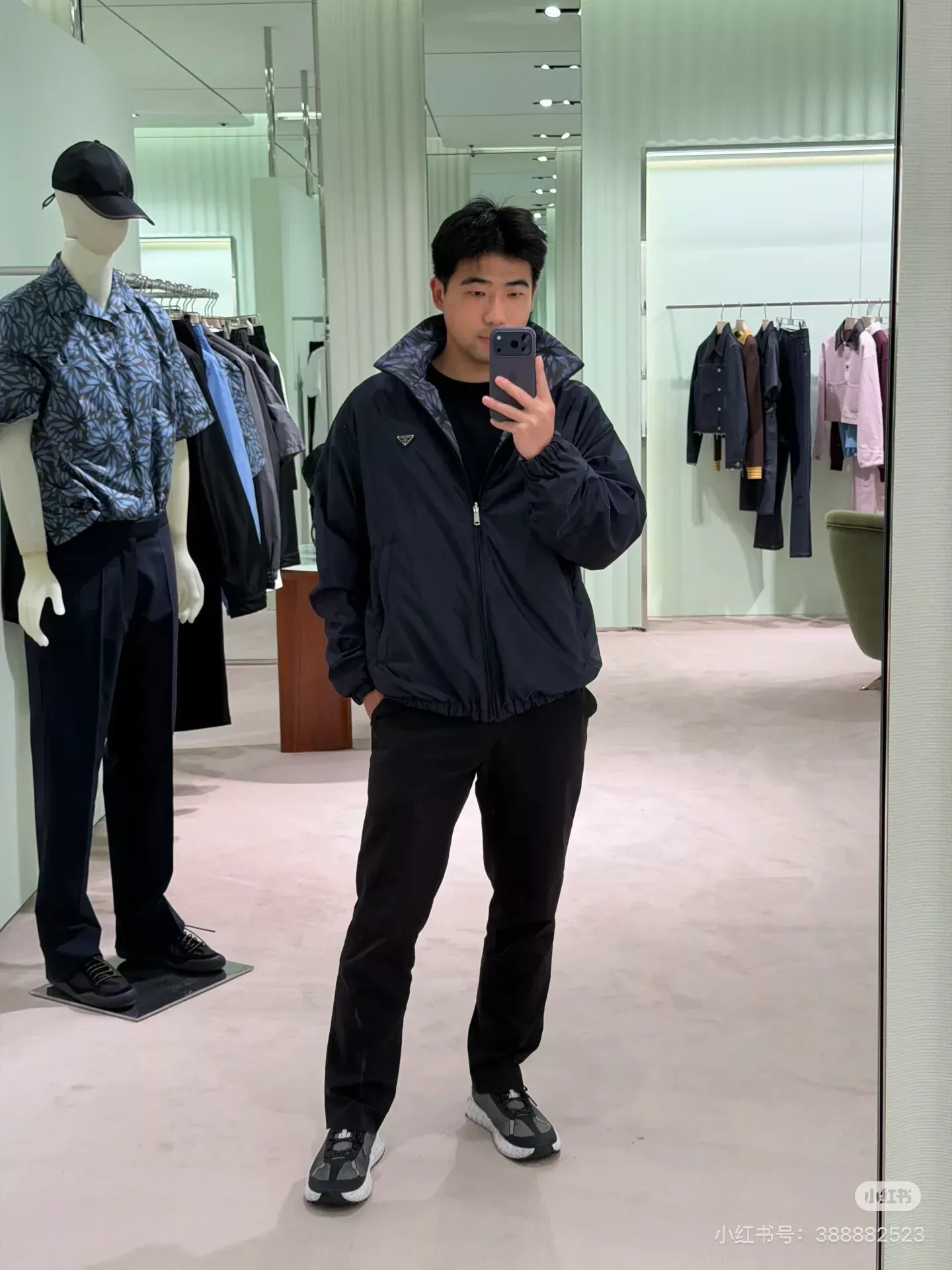 프라다 양면 플라워 프린트 집업 재킷 상세 이미지 38