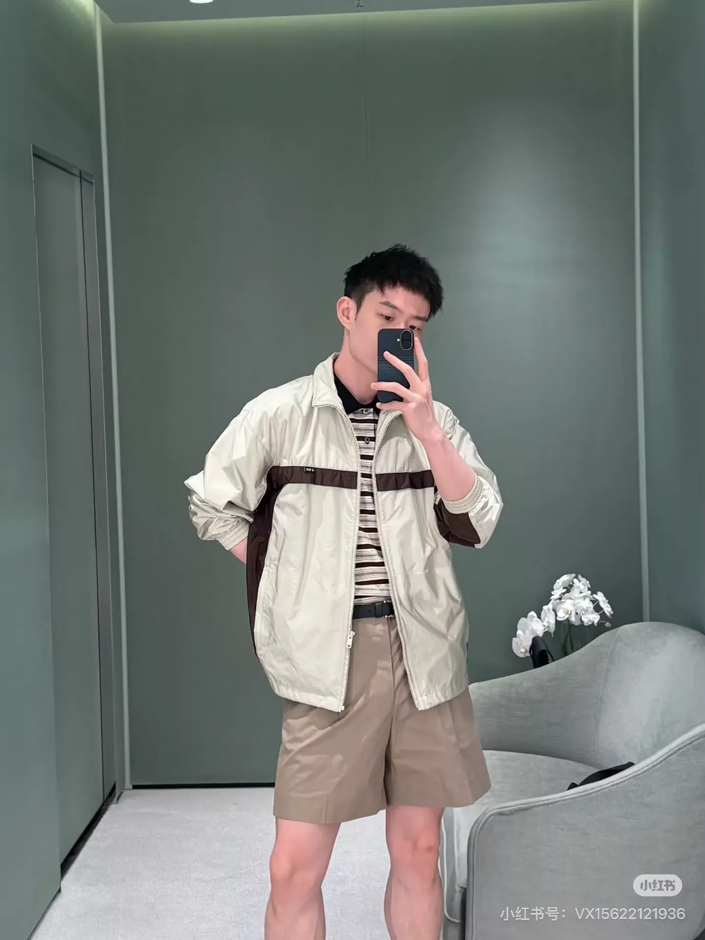 프라다 배색 나일론 스탠드칼라 남녀공용 집업 재킷 상세 이미지 20