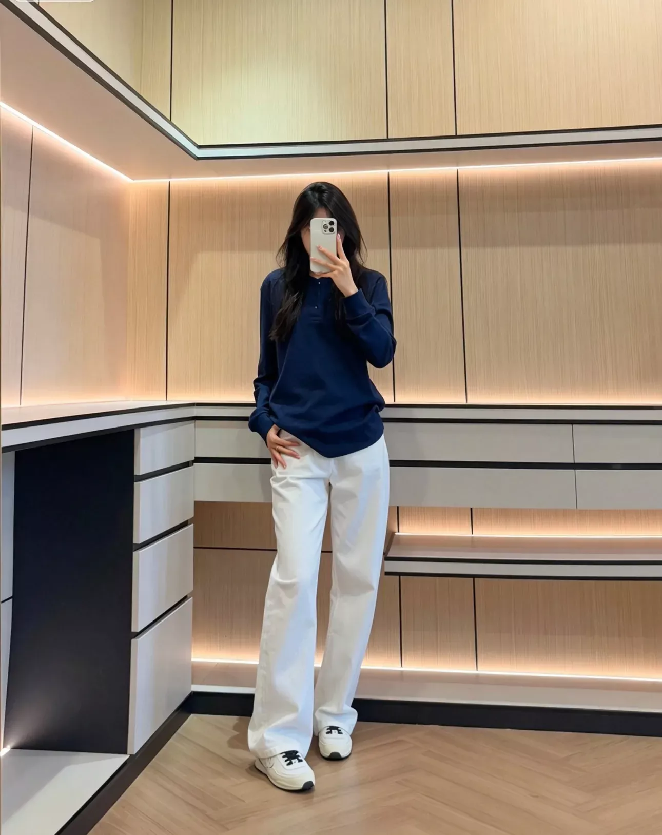 랄프로렌 헨리넥 코튼 자수 남녀공용 긴소매 티셔츠 상세 이미지 86