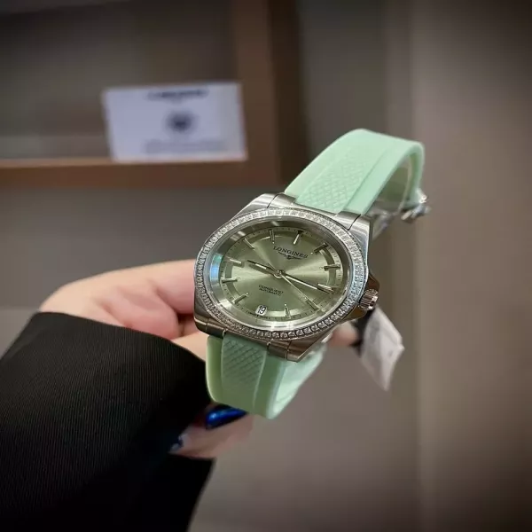 론진 34mm 야광 우레탄 여성용 우레탄 시계