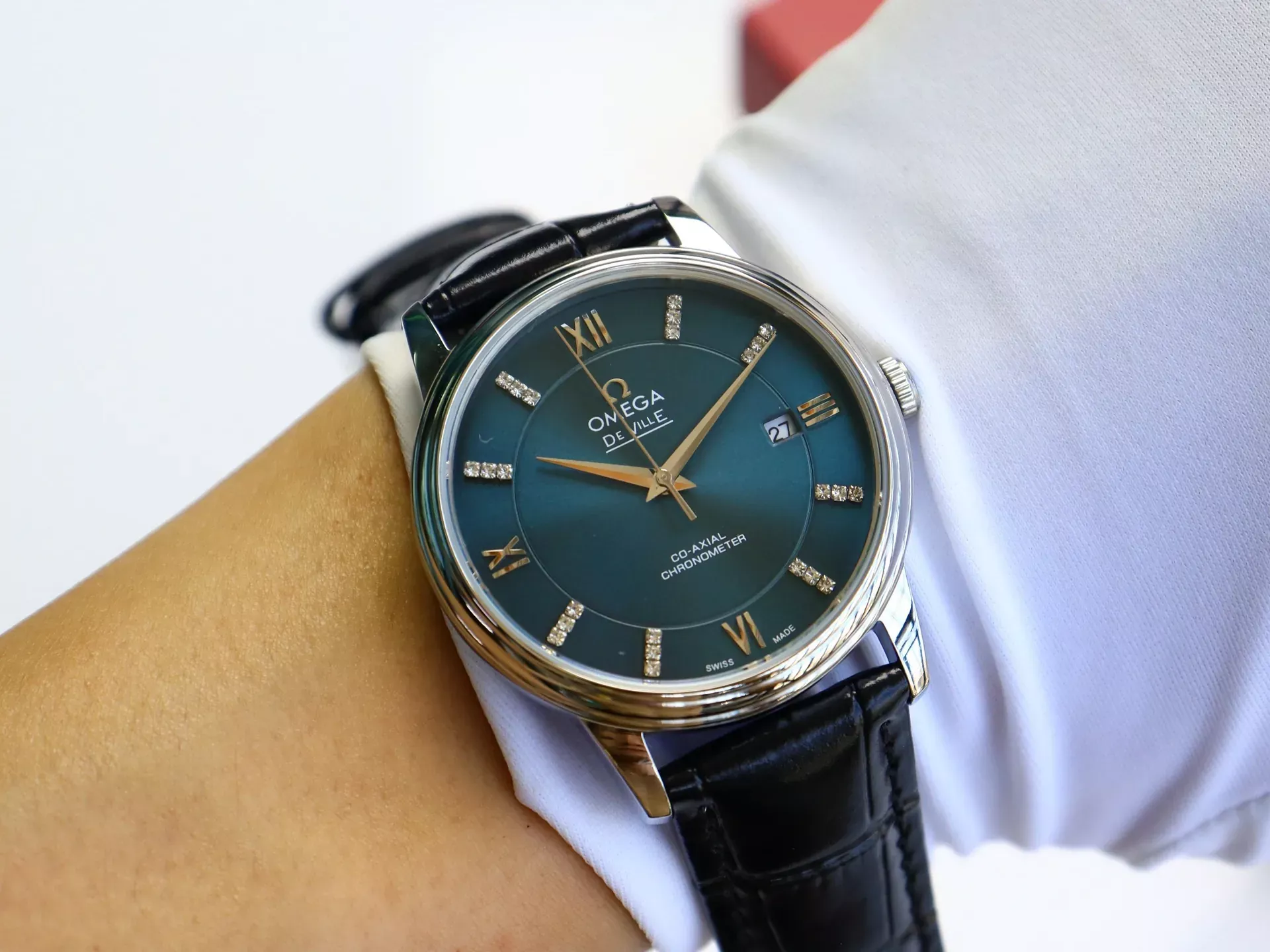 오메가 드빌 오토매틱 39mm 남성용 가죽 시계 상세 이미지 9